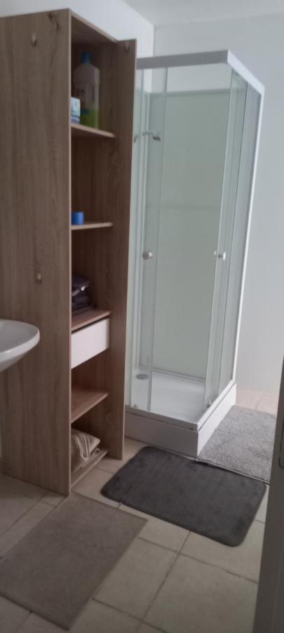 12, Route De Paris Apartment Grainville Luaran gambar